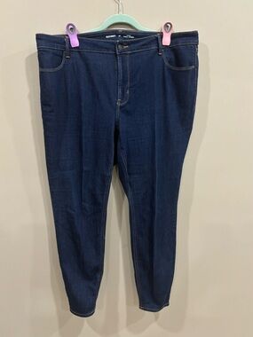 Old Navy Women's Dark Blue Super Skinny Jeans